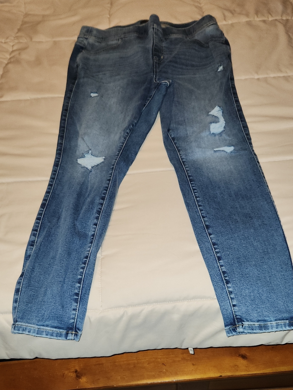 Women’s Distressed Blue Denim Jeans